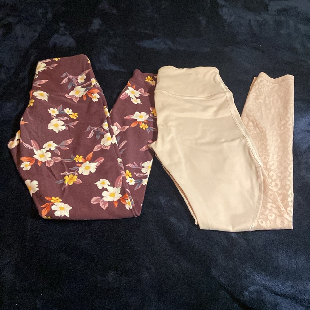 Bundle of Victorias Secret Leggings Purple Yoga Floral and Blush Pink